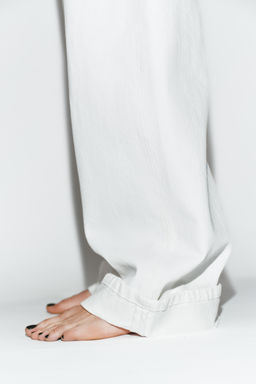 JEANS TRF BAGGY FOLDED TIRO MEDIO / Blanco - Zara фото 10