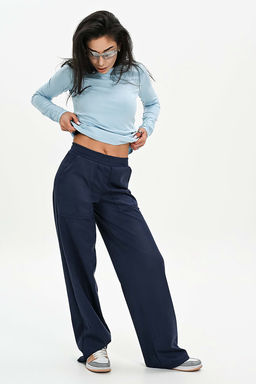 Брюки из мягкой эко замши