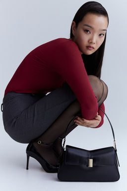 Top de canale con ribete de encaje