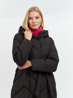 Пуховик женский черный длины миди - Glenfield фото 6