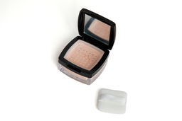 LavelleCollection Пудра рассыпчатая Loose Powder тон 02 светло-бежевый