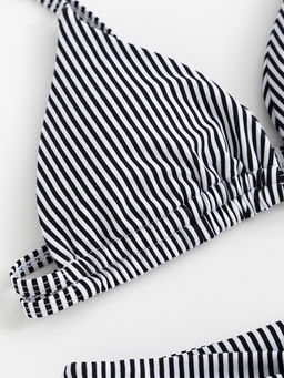 Купальник женский раздельный MINAKU Stripe, размер 48, чёрно-белый