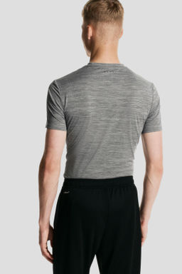 Camiseta de deporte con DryMove Muscle Fit - H&m фото 11