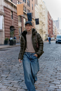 WATER-REPELLENT WINDPROOF FITTED SHORT ANORAK - Zara фото 4