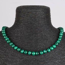 Бусы из Малахита