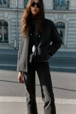 SHORT BOUCL_ COAT WITH SCARF