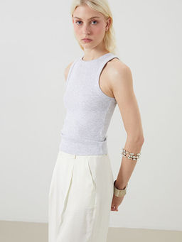 Bisiklet Yaka Dokulu Kad?n Atlet