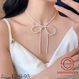 Чокер из жемчуга с бантом