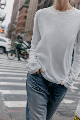 CONTRAST NECK T-SHIRT - Zara фото 3