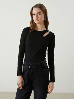 Bisiklet Yaka Pencere Detayl? Kad?n Body