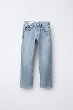 STRAIGHT-LEG JEANS