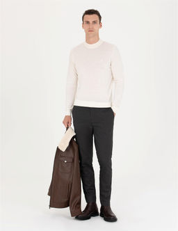 Ekru Regular Fit Bato Yaka Y_n Kar___ml_ Basic Triko Kazak