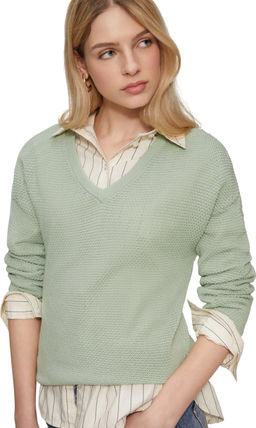 Пуловер женский