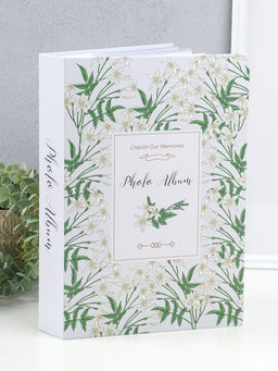 Фотоальбом на 300 фото 10×15 см «Нарциссы», 5×22.2×32.3 см