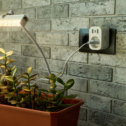 USH-A103 1G/UC/WF WHITE Умная розетка Wi-Fi. 2USB+Type-C (5В, 2,4A). 16A. До 3680Вт. Голосовое управление+приложение UnielSmart. TM Uniel - Volpe фото 7