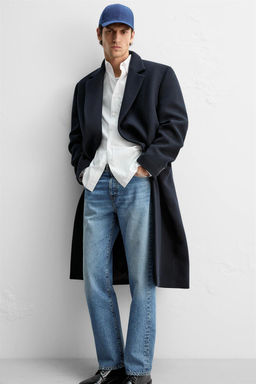 OVERSIZED FIT COAT