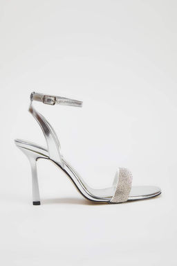 Trendyol Shoes Alt?n Tasl? Badem Burun Kad?n Abiye Ince Topuklu Sandalet TAKSS25TO00049 - Trendyolmilla фото 4