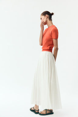 SHORT SLEEVE KNIT TOP WITH PIPING - Zara фото 16