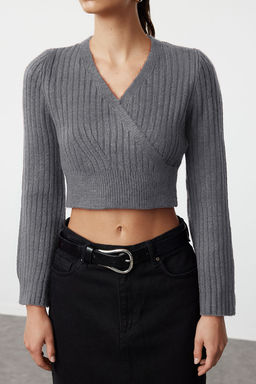 Mint Crop Yumusak Dokulu Kruvaze Triko Kazak TWOAW24KZ00381 - Trendyolmilla фото 11