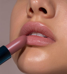 LuxVisage Помада-бальзам для губ Mint Balm тон 101 Sugar Babe 3,8г - Golden rose фото 2