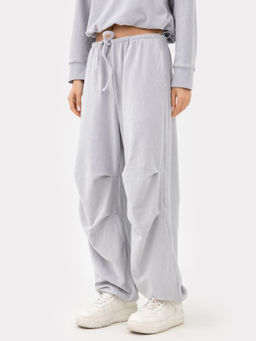 Брюки женские вельветовые в светло-сером цвете