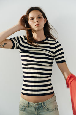 TOP PUNTO RIB RAYAS / Marino / Blanco - Zara фото 2