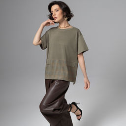 Футболка с акцентными строчками, Стальной взгляд