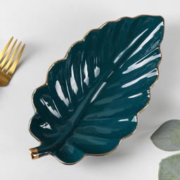 Блюдо керамическое сервировочное «Рапсодия. Лист», 22×12×3.5 см, зелёное