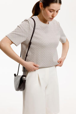 ЕВТ 3216/перламутровое облако,3Д квадраты фуфайка жен