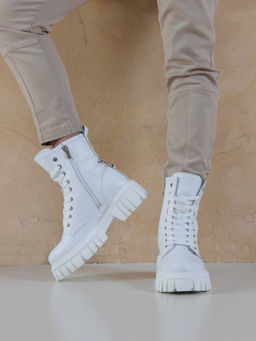 Ботинки 329.21153w. белые/Шерсть