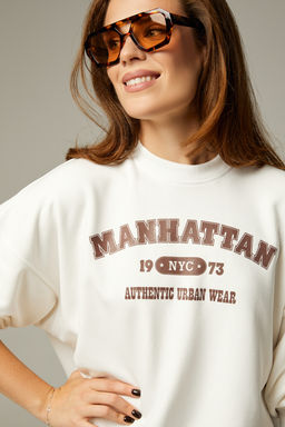 Свитшот оверсайз MANHATTAN