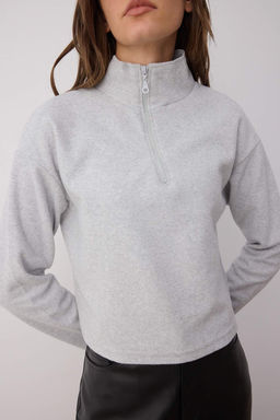 Gri Selanik/Triko Gorunumlu Fermuarl? Yaka Regular/Normal Kal?p Orme Sweatshirt TWOAW22SW0732