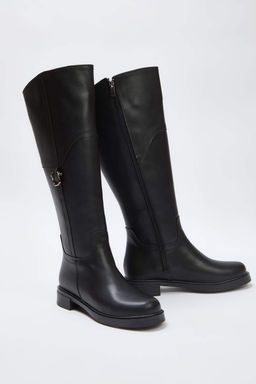 Siyah Tokal? Fermuarl? Yuvarlak Burun Kad?n Duz Topuklu Binici Cizme
TAKAW26CZ00009