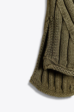 HIGH NECK KNIT VEST - Zara фото 7