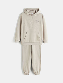 Kap??onlu Erkek ?ocuk E?ofman Tak?m