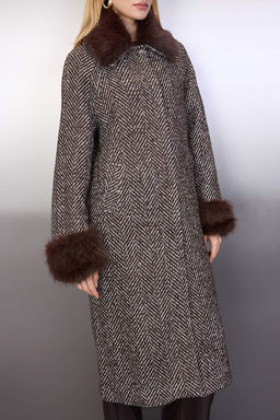 Kahverengi Kurk Detayl? Bal?ks?rt? Mono Kapama Oversize Uzun Kase Kaban TWOAW26KB00044 - Trendyolmilla фото 8