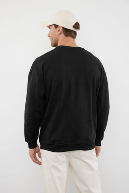 TRENDYOL MAN Oversize/Genis Kesim Bisiklet Yaka Dokulu Nak?s Detayl? Sweatshirt TMNAW25SW00155 - Trendyolmilla фото 4