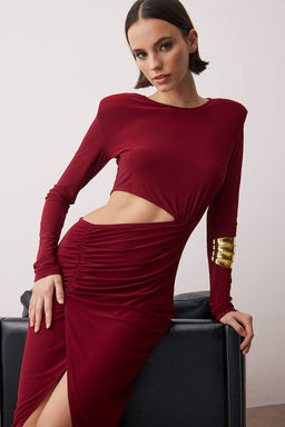 Bordo Kruvaze Yaka Cut Out/Pencere Detayl? Orme S?k Abiye Gece Mezuniyet Elbisesi TPRAW23EL00272