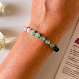 Браслет "Анахата" из камней для проработки четвертой чакры регулируемый