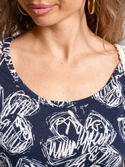 643 Платье "Цветы/т.синий"