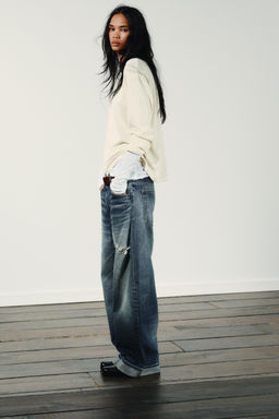 TRF BAGGY FOLDED RIPPED MID-WAIST JEANS - Zara фото 3