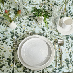 Скатерть Доляна Apple flowers, 146?220 см, 100% хлопок, рогожка 164 г/м?