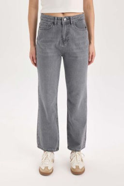 Straight Fit Yuksek Bel Bilek Boy Jean Y?kamal? Pantolon