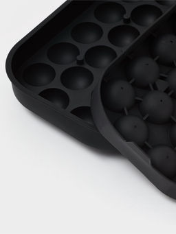 Форма для льда "Шарики", 22 ячейки , 21х14х3,5 см, цвет черный