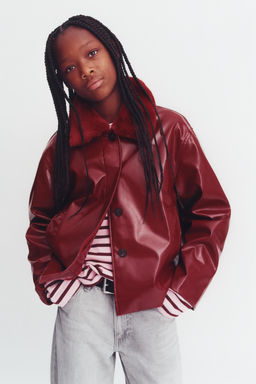 PATENT FAUX FUR COLLAR JACKET