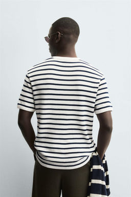 CHECK TEXTURED T-SHIRT - Zara фото 3