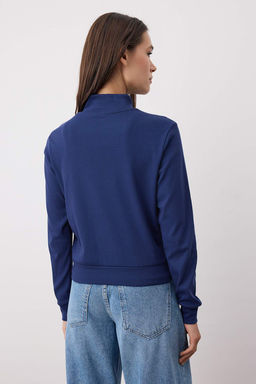 Lacivert Fermuarl? Slim/Vucuda Oturan Orme Sweatshirt TWOSS25SW00006 - Trendyolmilla фото 12