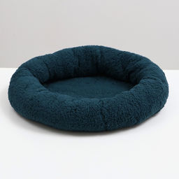 Лежанка для собак и кошек Уют, мягкий мех, 45 х 35 х 11 см, зелёная