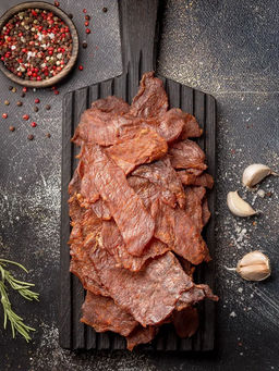 Свинина Джерки Шрирача 300 гр, шт