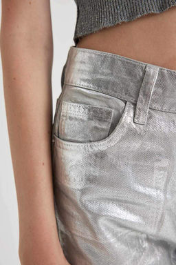 Прямая посадка, обычная форма, нормальная талия, длина до щиколотки, джинсовые брюки с эффектом металлик - Defacto фото 8